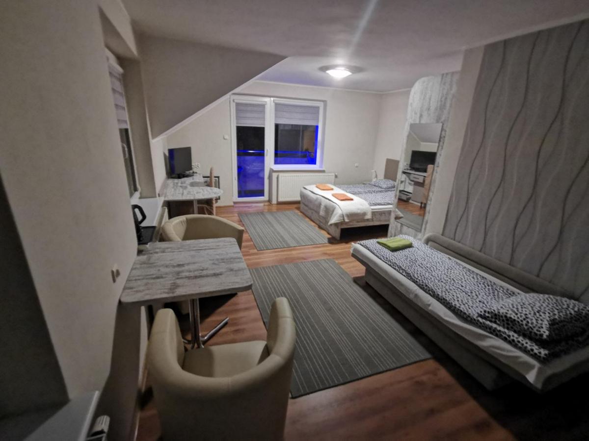 Bed and Breakfast Sympatik Ястшембя-Гура Экстерьер фото